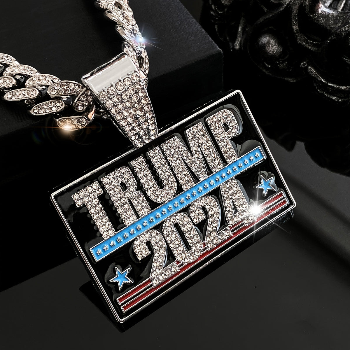 Creative TRUMP  Pendant Design Necklace Zinc Alloy Jewelry Embellished With Rhinestones Personality Female Neck Decor