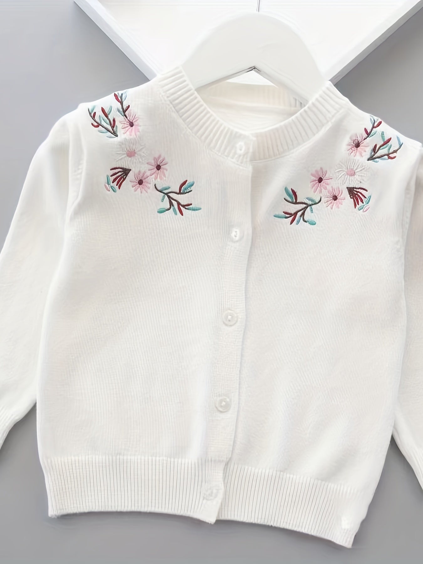 Charming Cotton Floral Cardigan for Girls - Soft & Cozy Knit - Ideal for Spring/Fall