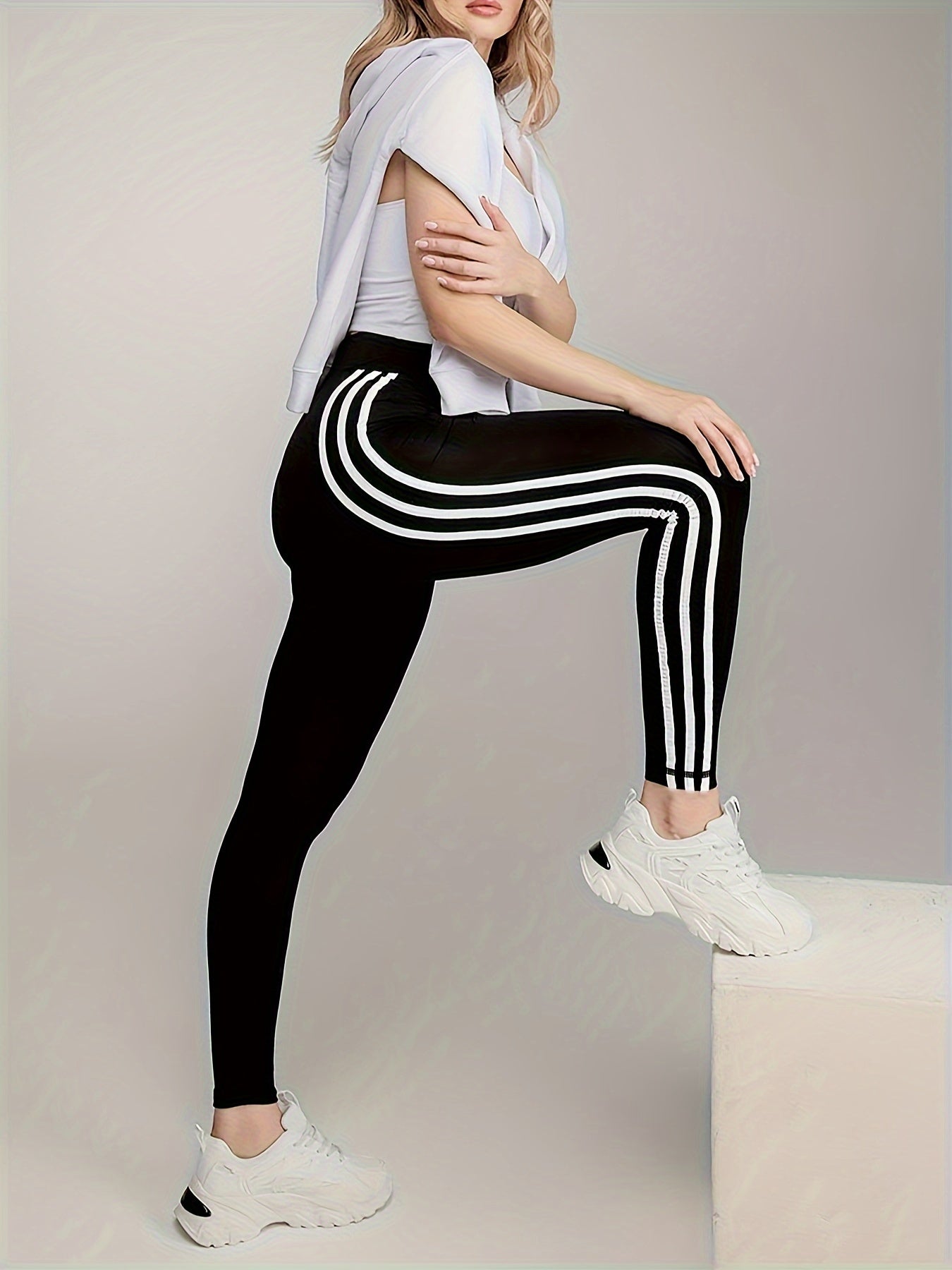 vlovelaw  White Side Stripes Print Sporty Pants, Slim Fit High Waist Tummy Control Yoga Pants, Women's Activewear