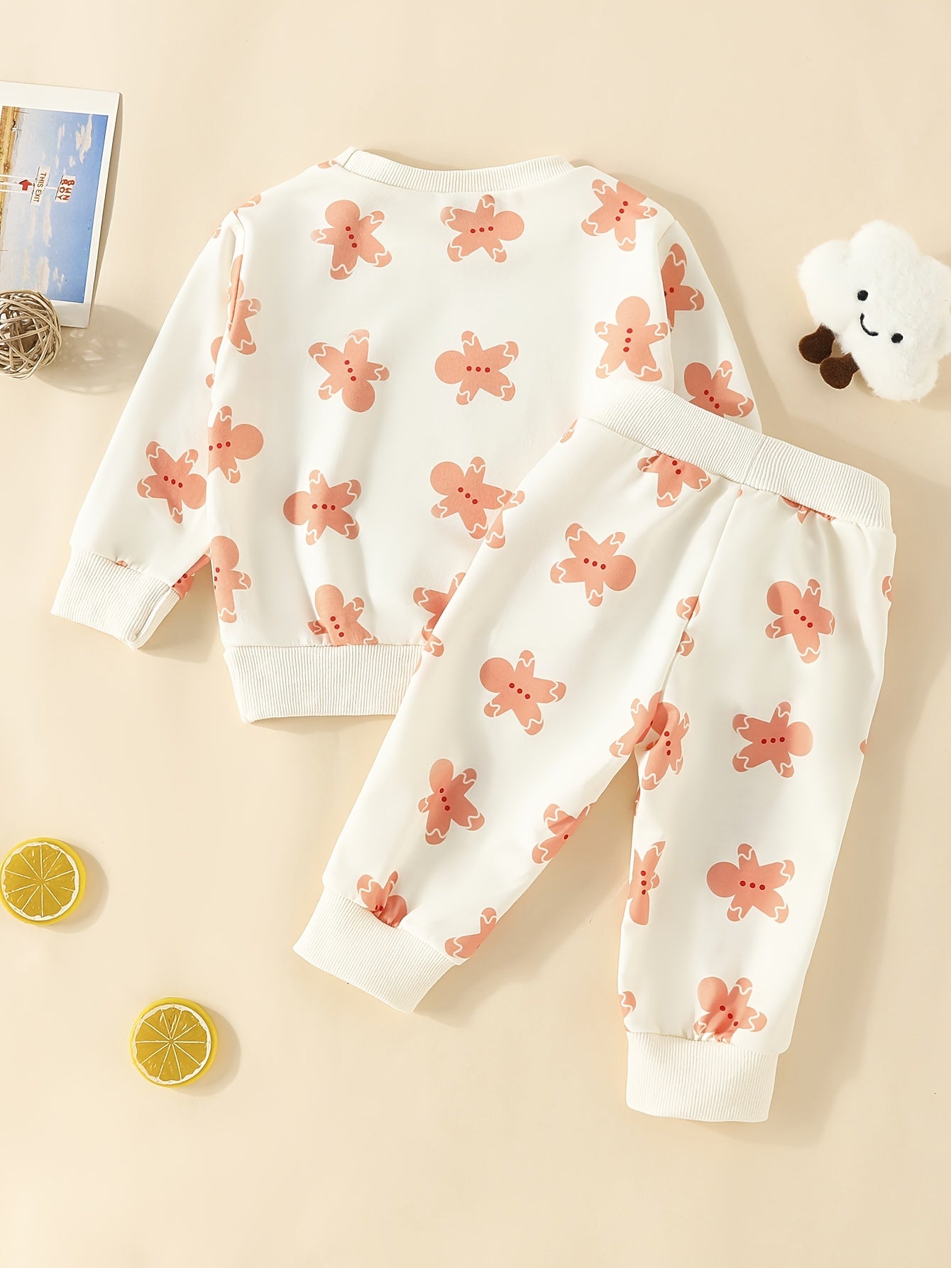 Baby Cute Cartoon Allover Print 2pcs Outfits, Toddler's Christmas Casual Pullover Top Pants Set