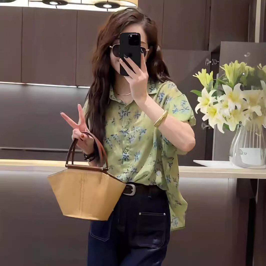 VLOVELAW Summer New Fashion Floral Short Sleeve Shirt Top All-Match Slimming and Straight Jeans Two-Piece Suit for Women