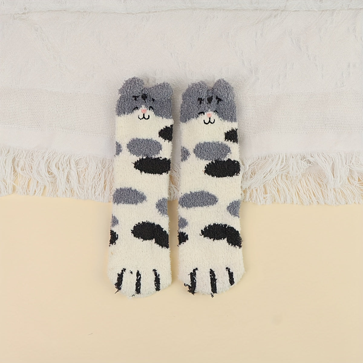 A Pair Of Girl's Cat Paw Pattern Embroidered Crew Socks, Comfy Breathable Casual Fleece Thermal Socks, Winter & Autumn