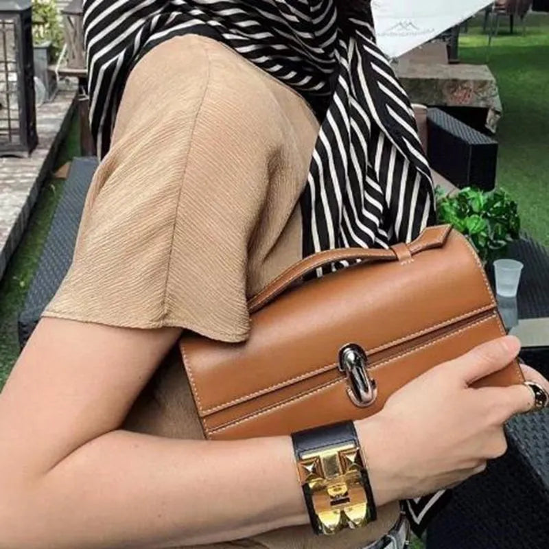 Savette Suede Smooth Leather Handbag Designer Retro Clutch Bag Women Stance Stand Handheld Clamshell Wallet Pattern Messenger Single Hand Bags