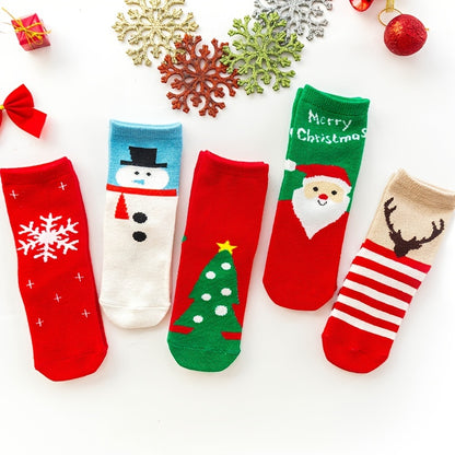 2/5 Pairs Of Girl's Christmas Style Funny Pattern Crew Socks, Comfy Breathable Casual Thermal Socks, Winter & Autumn