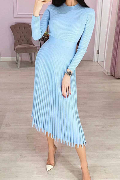 Vlovelaw Solid Color Loose Pleated Knitted Midi Dresses